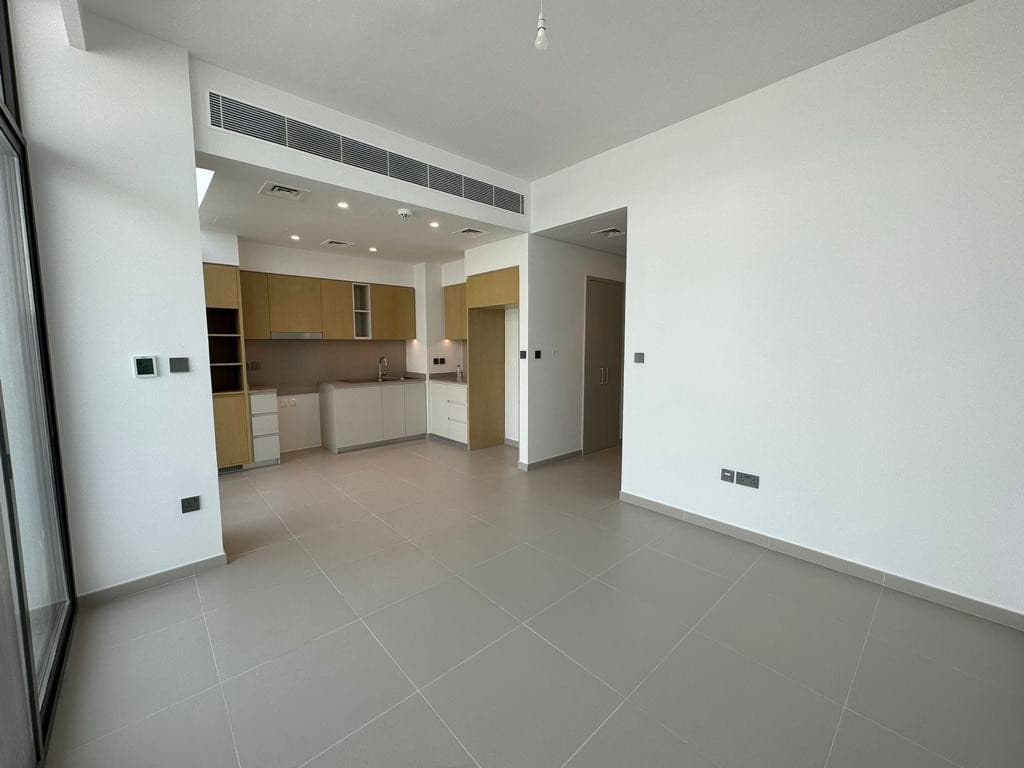 Single Row 4BR Townhouse | Walk to Pool, Park & Ranches Souk | Rented 2