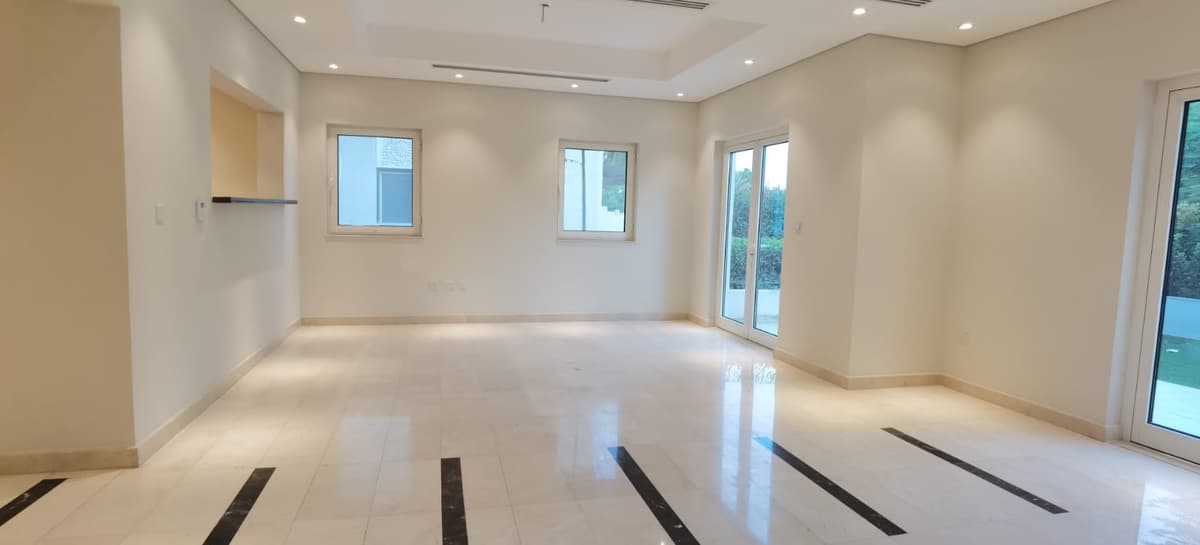 1 Month Free| Type A | Exclusive | Prime location| Upgraded 3