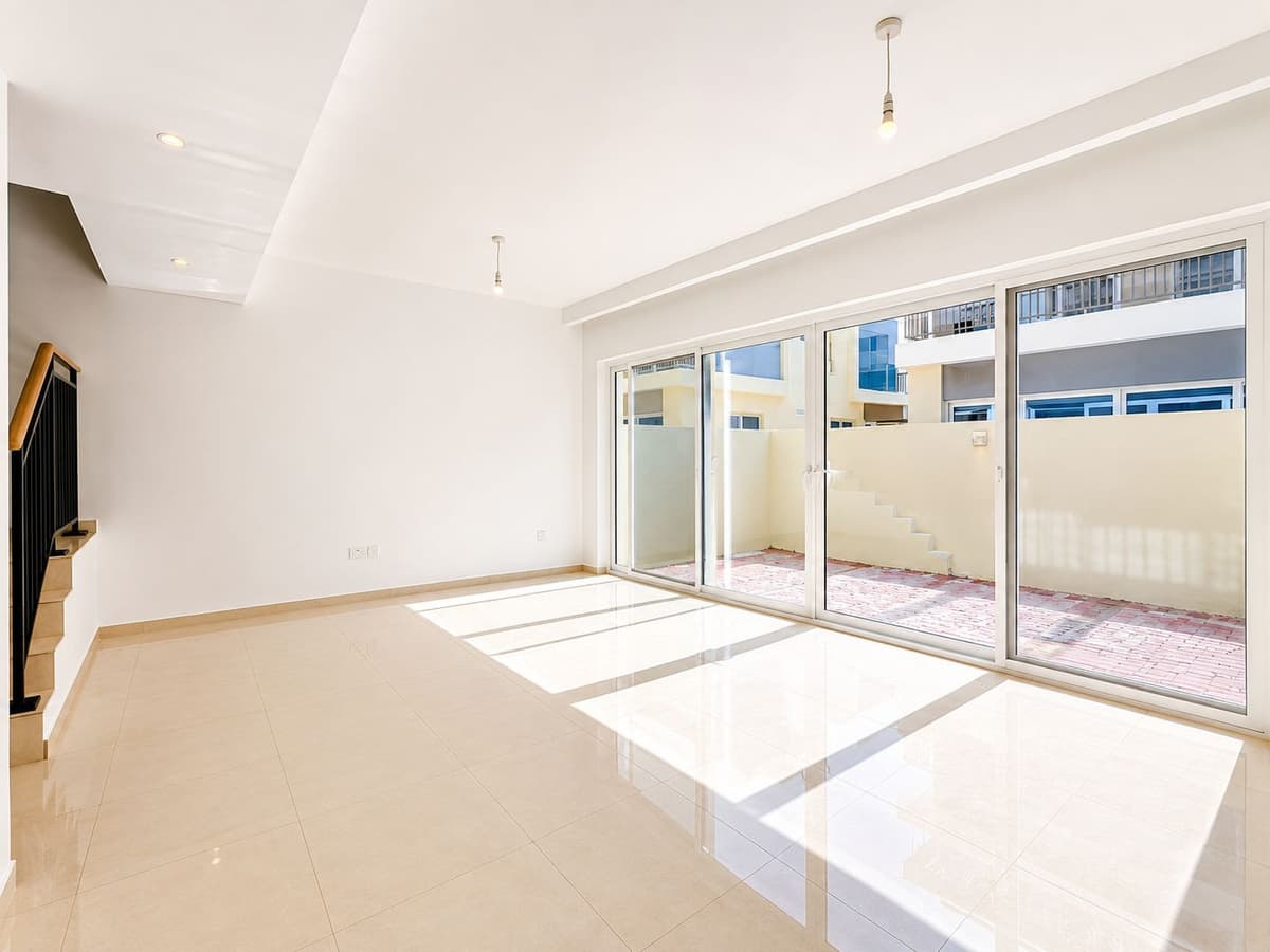 Modern Townhouse | Unfurnished | Family Community 5