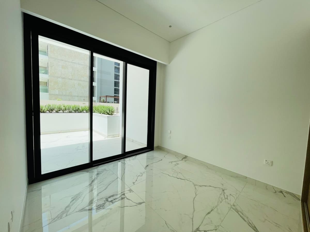 Spacious 2BR | Pool View | Ready to Move In 5