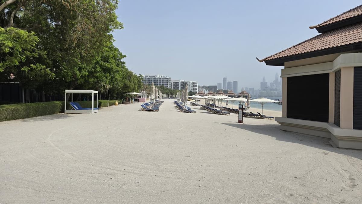 Luxury Sea View 1BR | Fully Upgraded 5