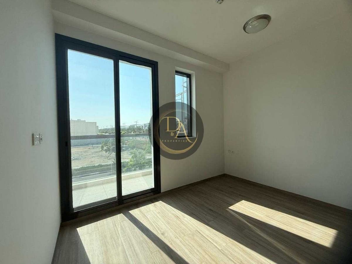 Spacious Villa for Rent in Jabal Ali First | Prime Location | Ready to Move-In 3