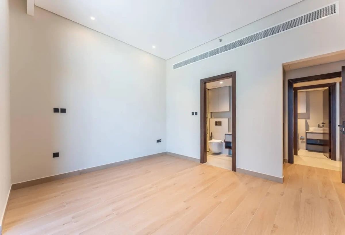 Luxury 2BR | Spacious Layout | Premium Amenities 5