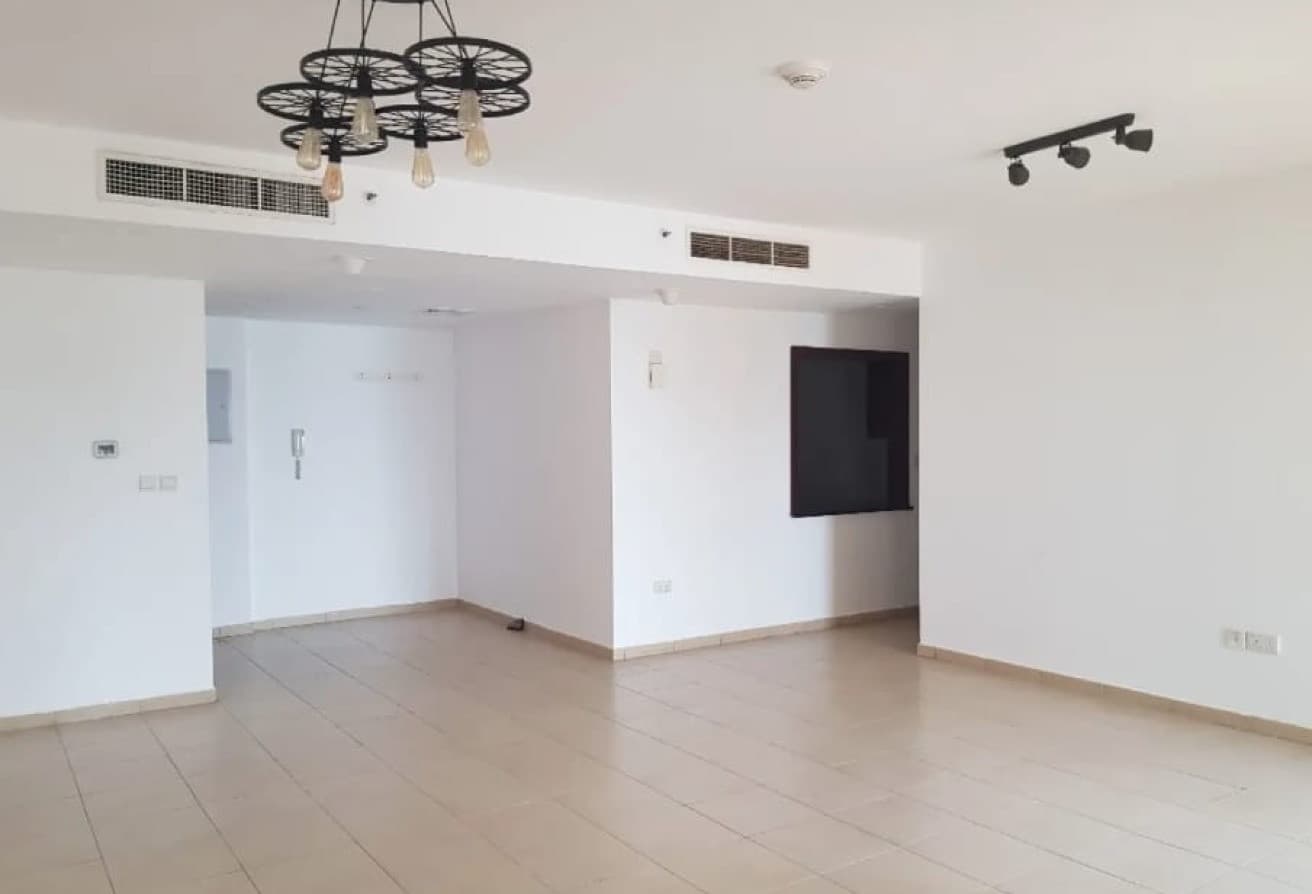 Charming 3BR+Maid | Waterfront View