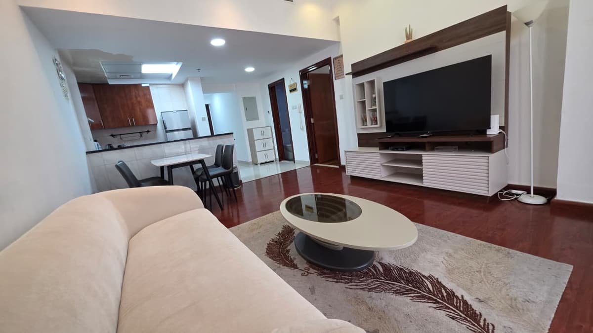 FURNISHED 1 BHK | NEAR METRO | HIGH FLOOR 2