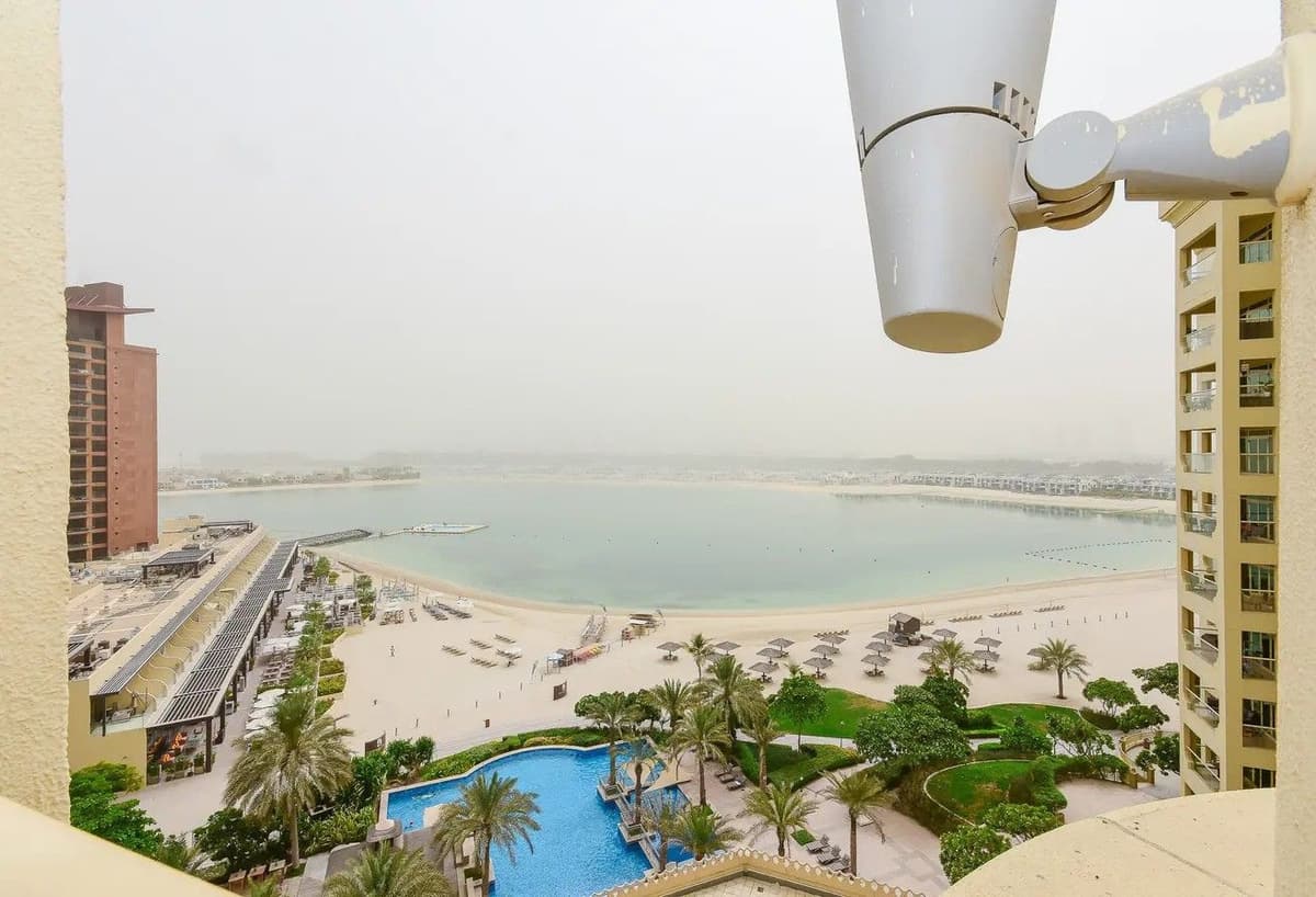 Skyline Living | Spacious 3BR | Palm Jumeirah 2