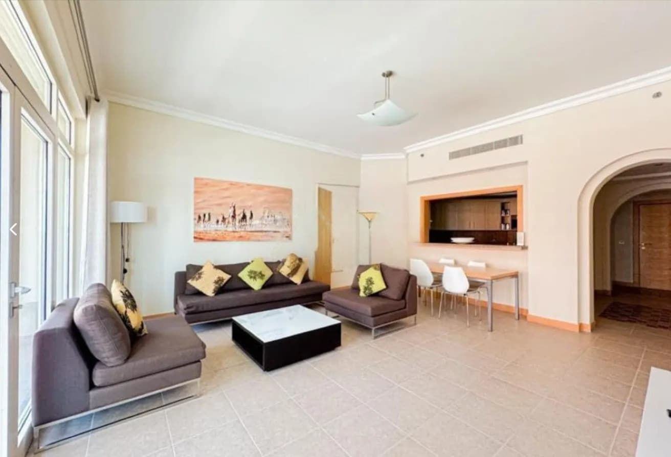 FURNISHED | BEACH ACCESS | SPACIOUS