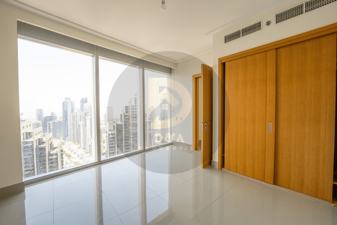 Spacious 1-Bedroom Apartment in Down town - Unfurnished, Bright, and Airy