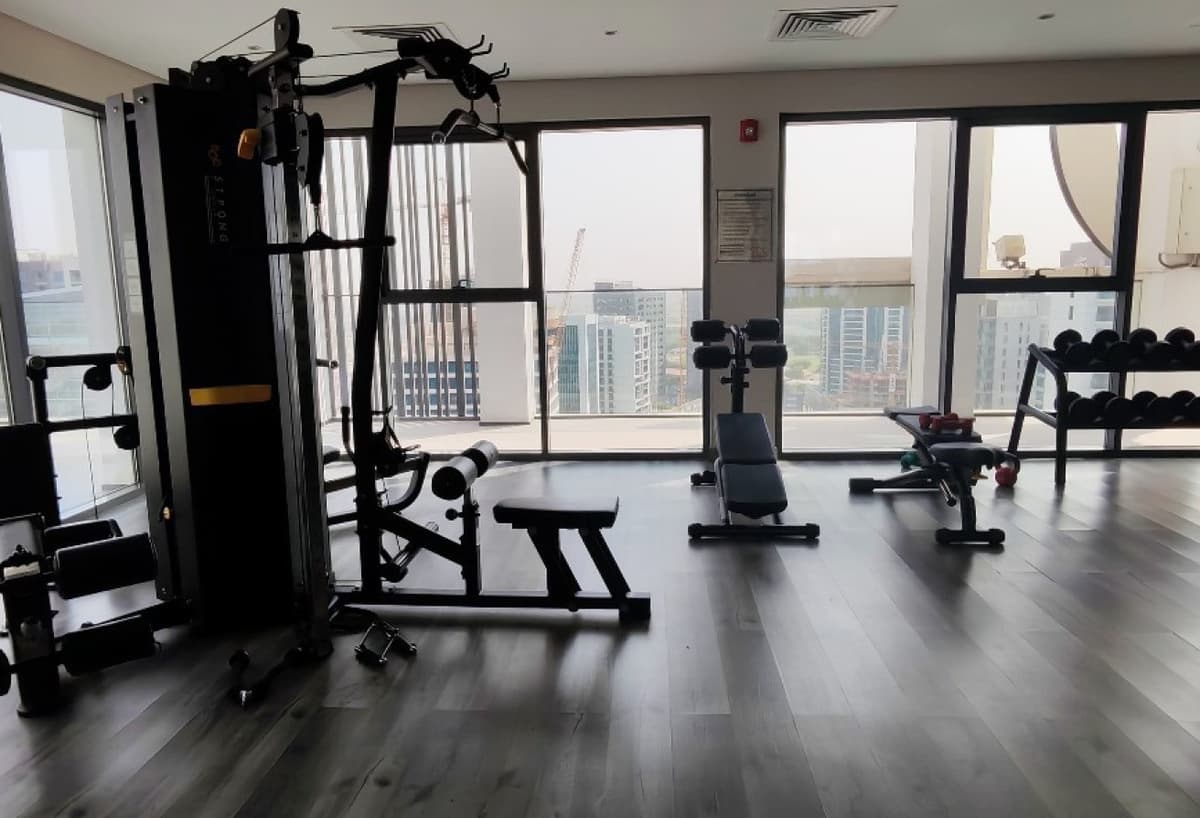 FURNISHED | SPACIOUS | 4 CHEQUE | VACANT 4