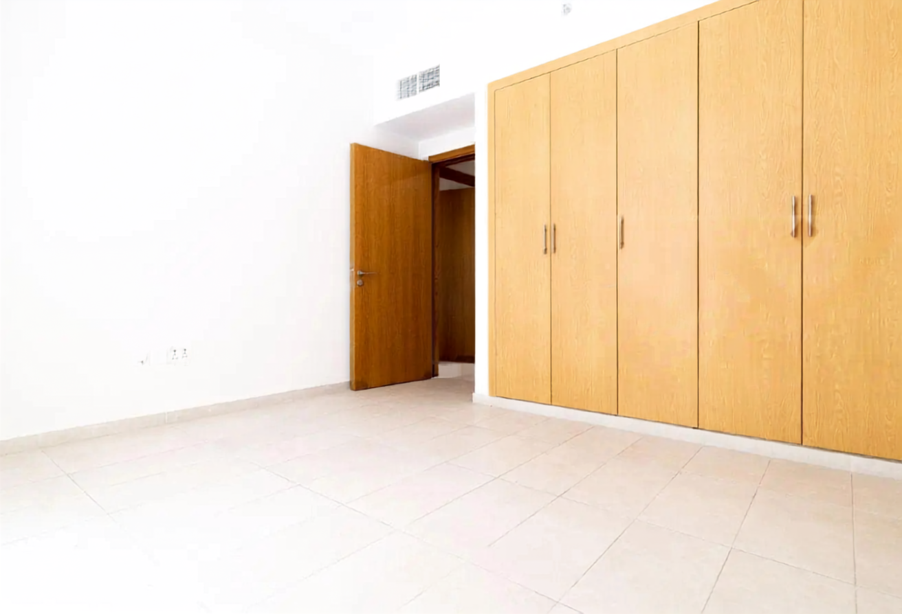 1 MONTH FREE | SPACIOUS LAYOUT | WITH BALCONY 3