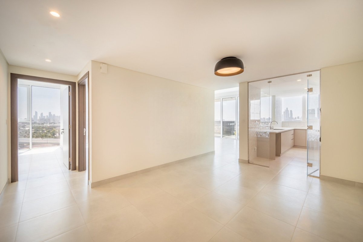 Luxurious 2BHK| Panoramic City & Park Views | Huge Layout 4