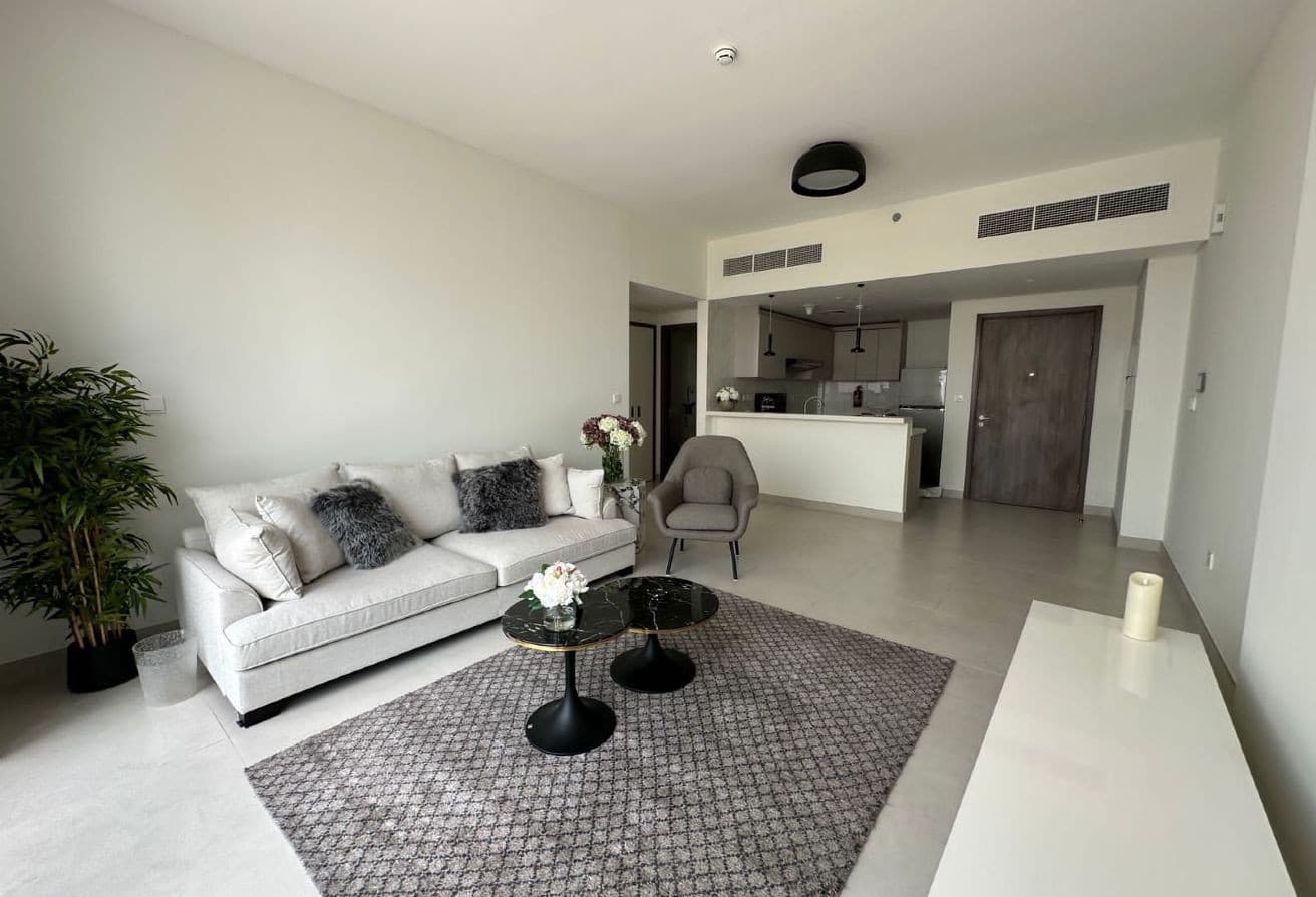 Spacious | Great Location | Fully Furnished