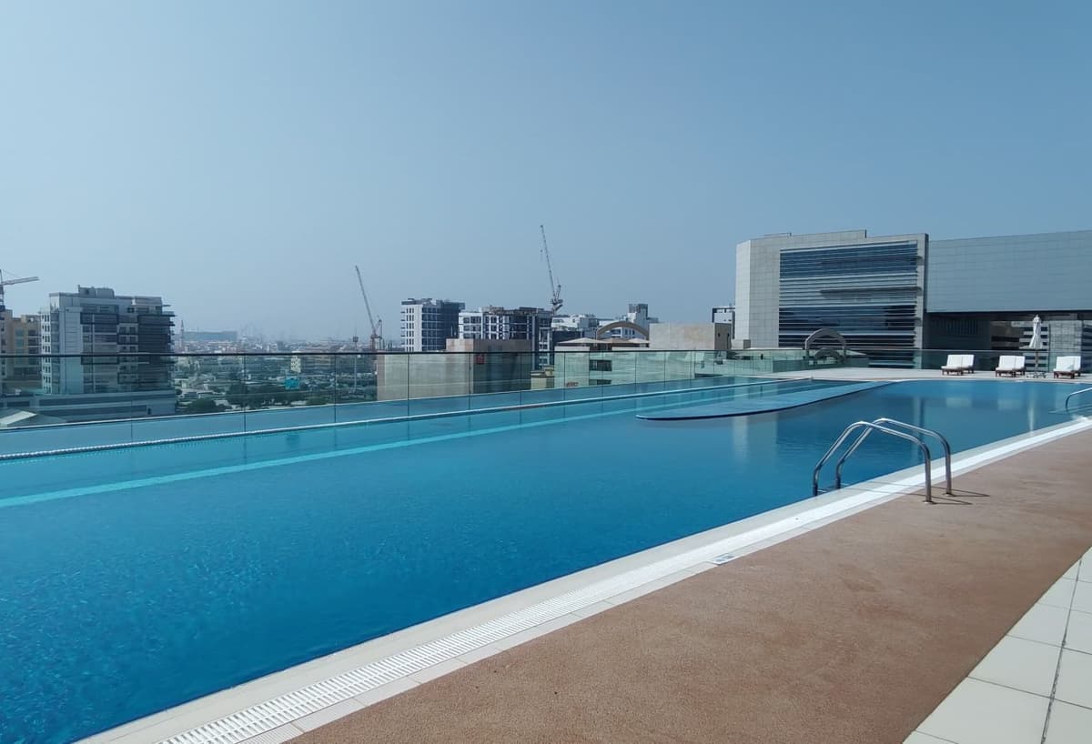 FURNISHED | DUPLEX | HIGH FLOOR | SPACIOUS 2