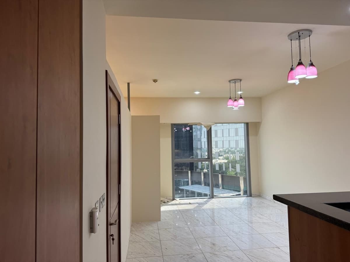 Dont Miss Out | Studio Converted |Ready To move 5