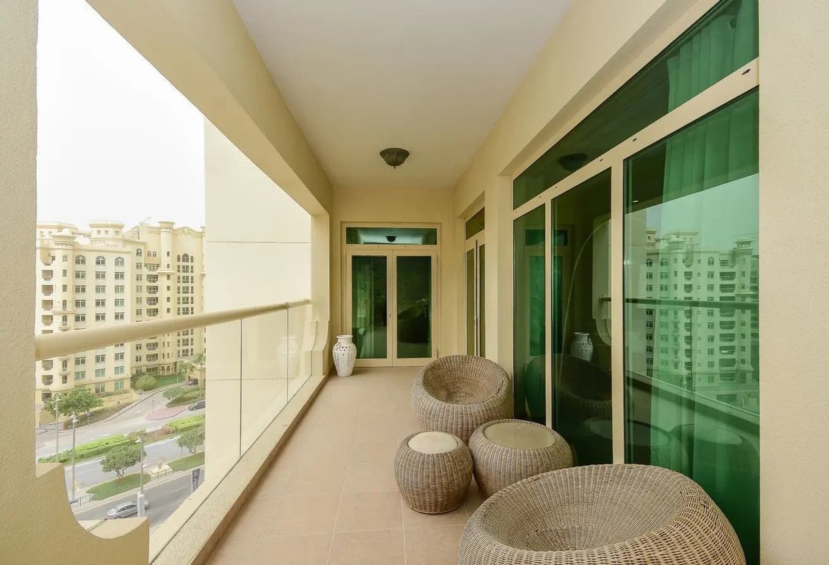 Skyline Living | Spacious 3BR | Palm Jumeirah 4