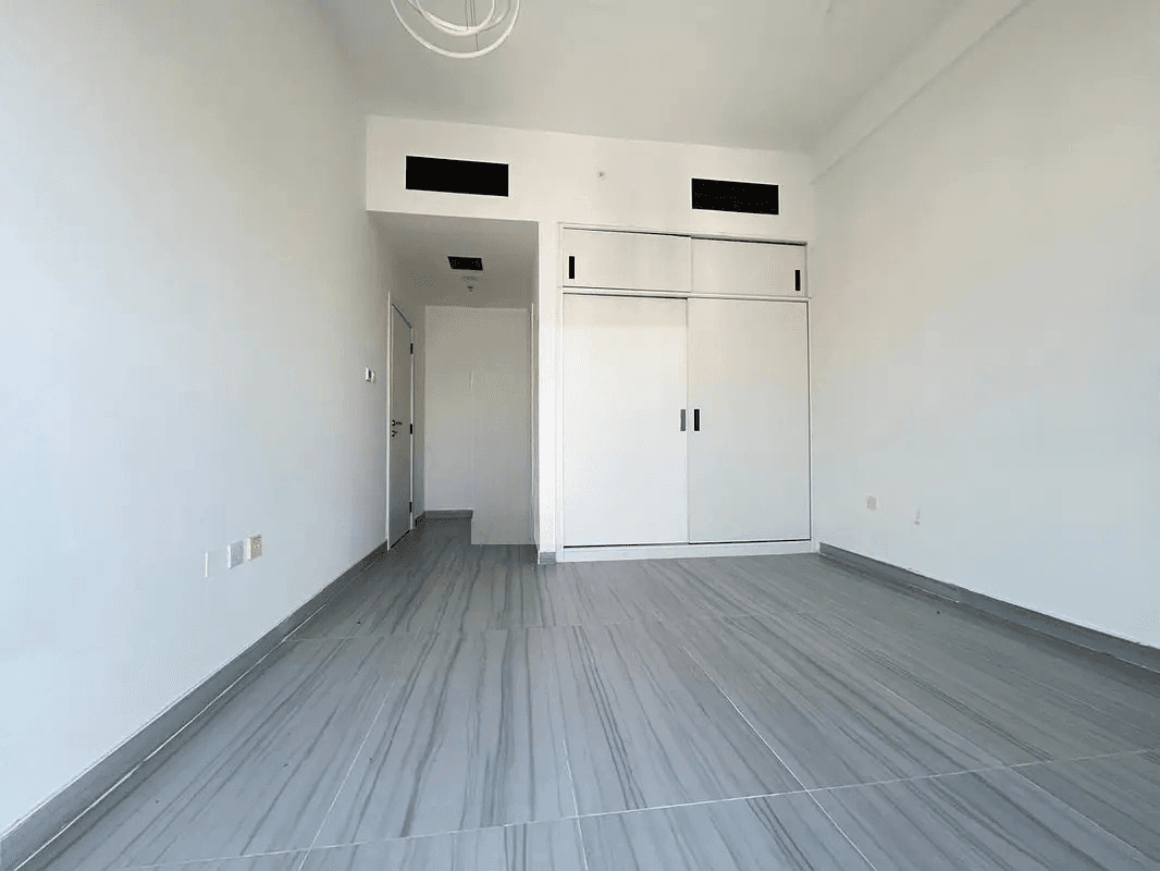 Ready To Move | Gigantic Layout | Family Only 3