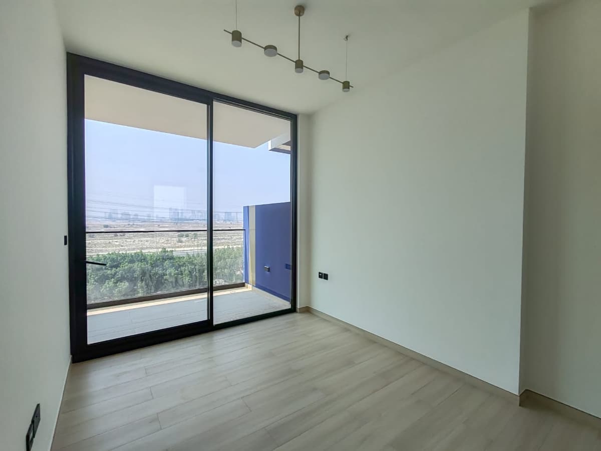 Prime JVC Location | Marina View | Vacant 2