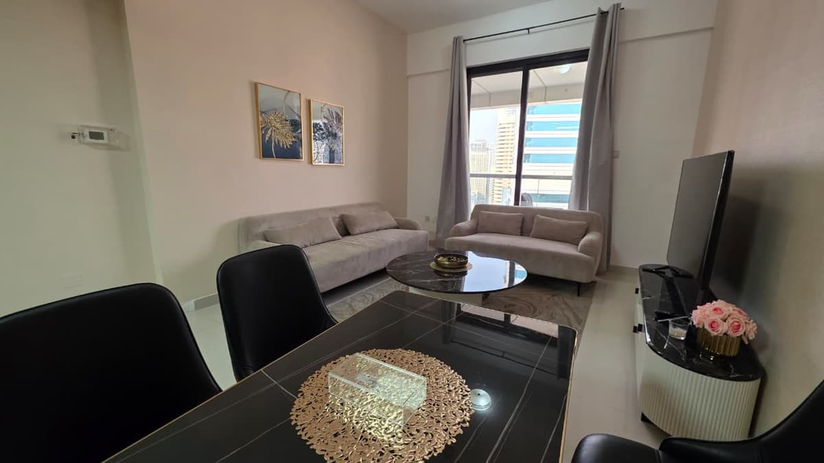 FULLY FURNISHED I HIGH FLOOR I MARINA VIEW 5